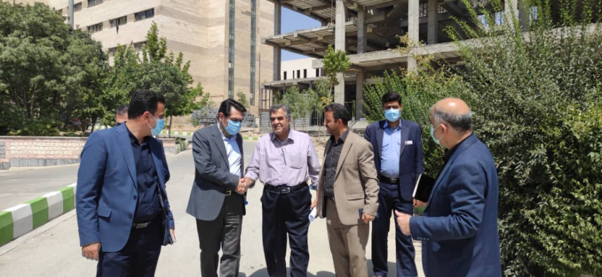 بازدید ریاست دانشگاه علوم پزشکی اراک از پروژه خیر ساز دیالیز